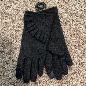 Women’s NWT Nordstrom brand Gloves